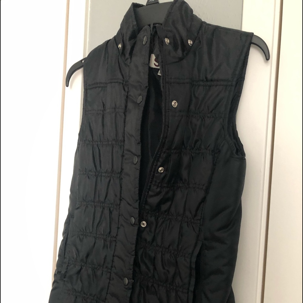 Black vest
